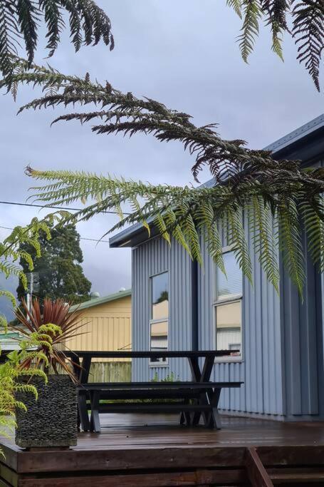 Holiday House On Sale Vila Tullah Exterior foto